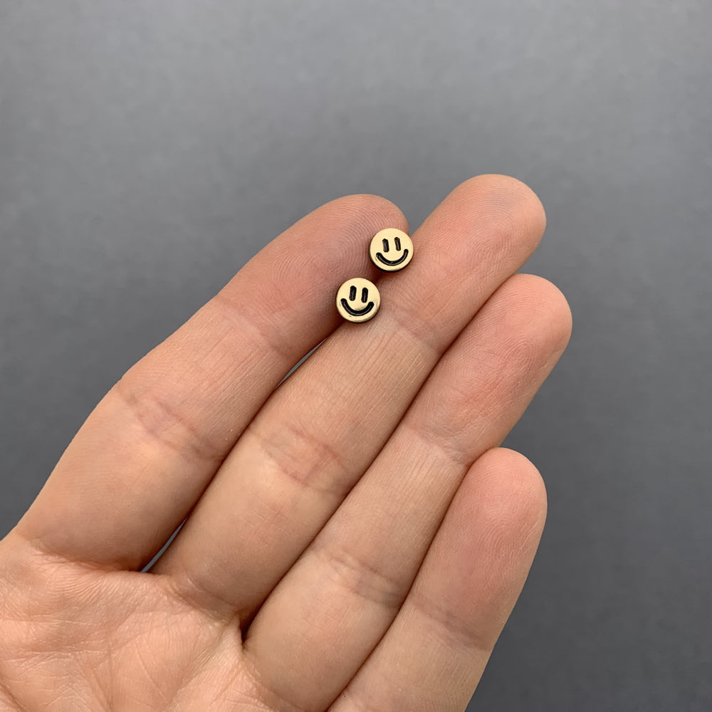 Happy Little Stud Earrings - Smiley - The Blue House